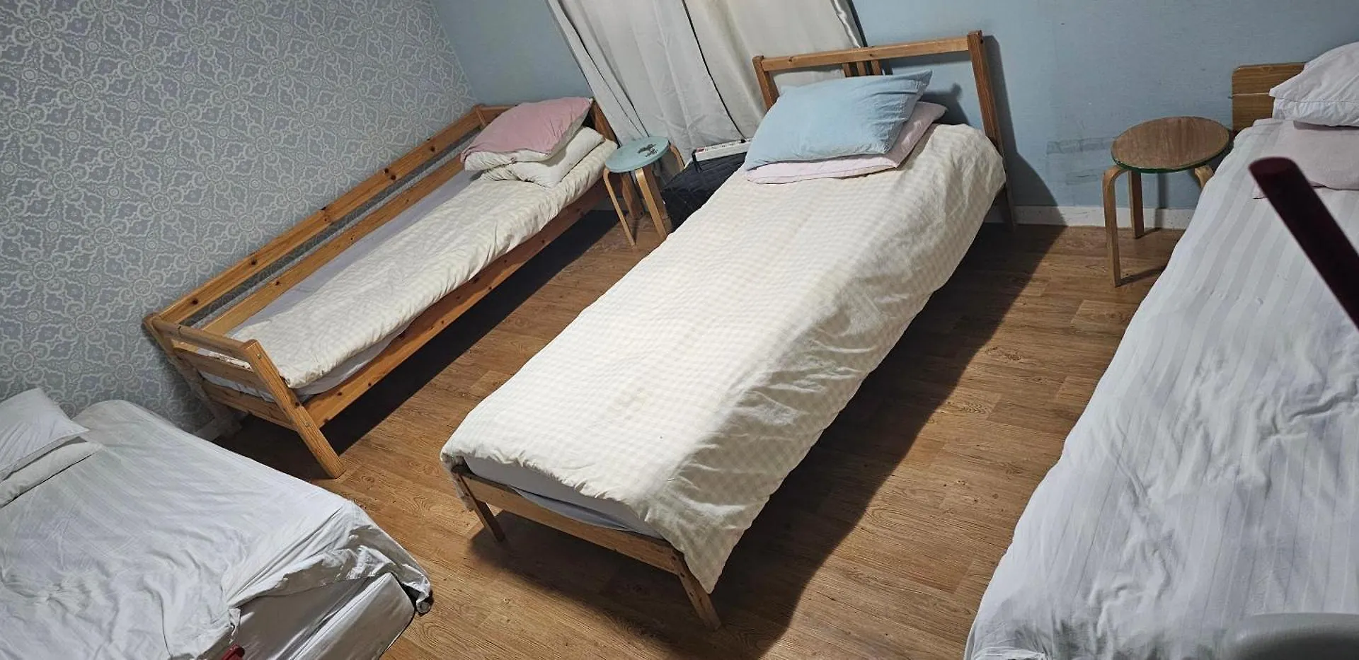 Pensión 24 Guesthouse Gangnam Center - Female Only Seúl